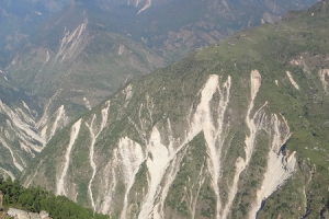Steep Mountain Slopes Have Surprisingly Long Lifetimes featured image