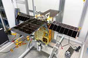 UCLA EPSS & NASA’s Lunar Flashlight Seeks Ice on the Moon featured image